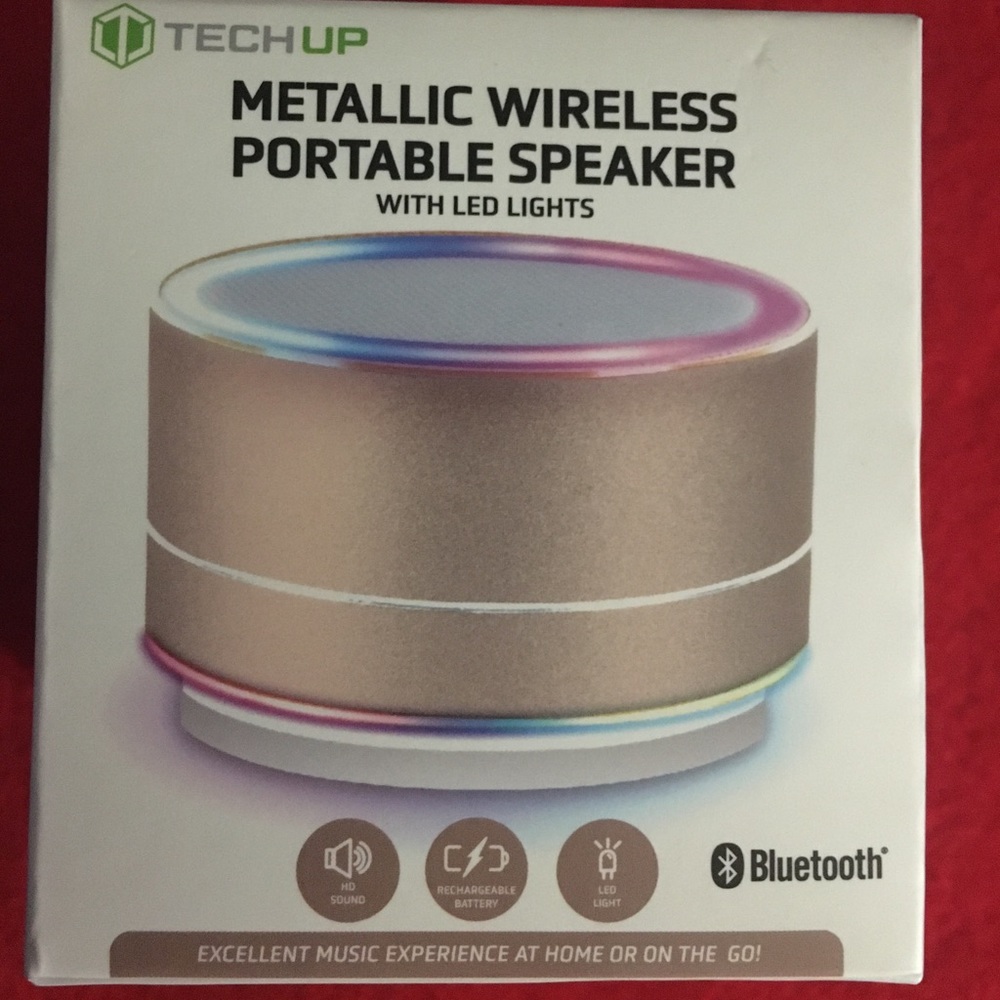Metallic wireless Bluetooth speaker w LED lights